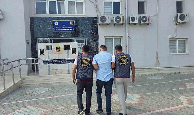 İnterpol tarafından kırmızı bülten ile aranan şahıs Mersin'de yakalandı