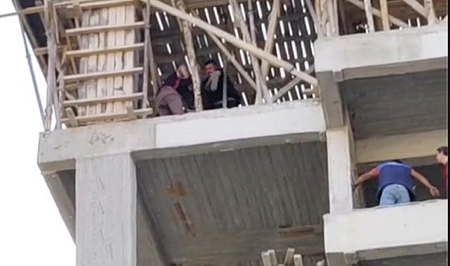 İntihara kalkışan genç, ekiplerin müdahalesiyle kurtarıldı