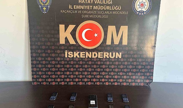 İskenderun'da iş yerinde kaçak cep telefonu ele geçirildi