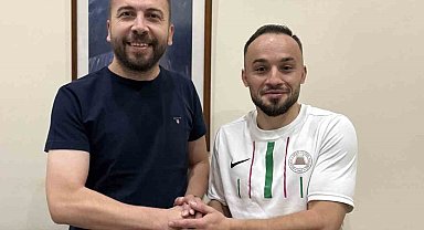 Isparta 32 Spor'dan hücuma takviye kanatlara Takviye