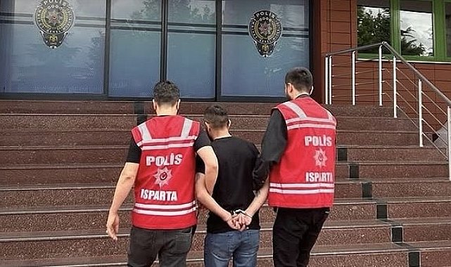Isparta'da 10 yıl hapisle aranan şahıs yakalandı