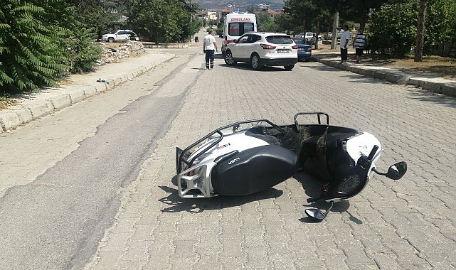 Isparta'da motosiklet kazası: 2 yaralı