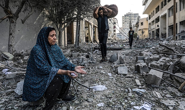 İsrail, 200 ailenin kaldığı El-Menasra kampını vurdu