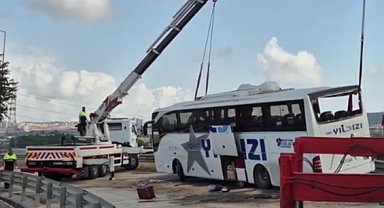 İstanbul Kuzey Marmara Otoyolu'nda feci kaza: 3 ölü, 20 yaralı!