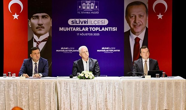 İstanbul Valisi Gül, Silivri'de muhtarlarla bir araya geldi