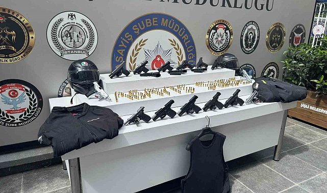 İstanbul'da 10 ilçede suç çetelerine eş zamanlı operasyon düzenlendi: 29 şüpheli yakalandı