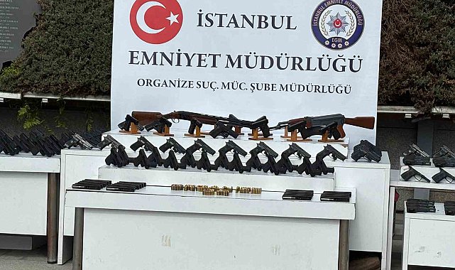 İstanbul'da 'motosikletli çete' operasyonu: 24 kişi yakalandı