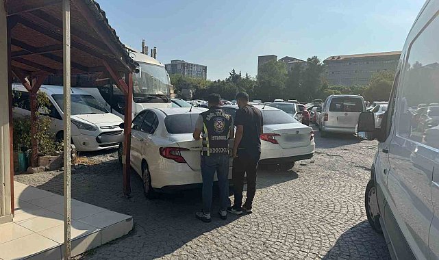 İstanbul'da trafiği tehlikeli hareketler yapan şahıslar yakalandı