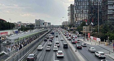 İstanbul'da trafik yoğunluğu yüzde 67'e ulaştı