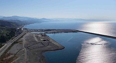 İyidere Lojistik Merkezi'nin inşaat çalışmaları sürüyor