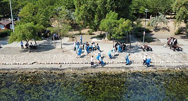 İzmir Çakalburnu Lagünü'nde temizlik seferberliği
