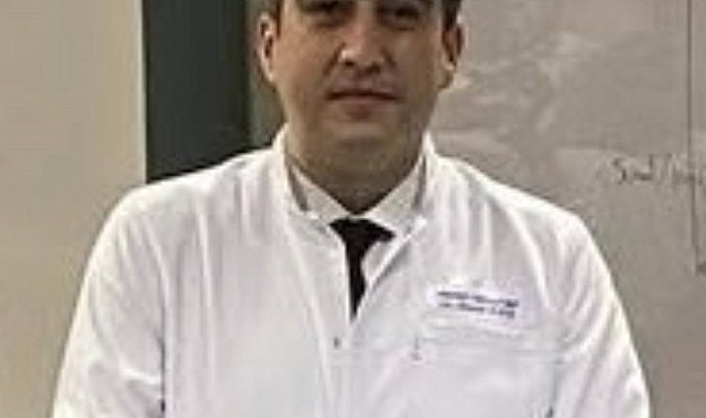 İzmir'de doktor evinde ölü bulundu