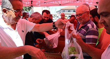 İzmit Belediyesi'nden Akmeşe'de üretime fide desteği