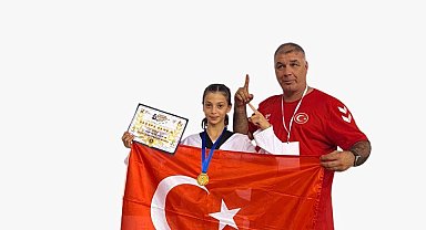 Kadriye Kurtoğlu'nun altın madalya kazandı
