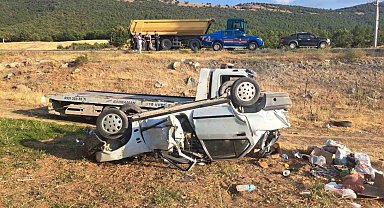 Kahramanmaraş'ta trafik kazası: Sürücü öldü, eşi ağır yaralandı