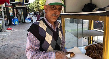 Kanser olmasına rağmen günde 12 saat güneş altında çalışıyor