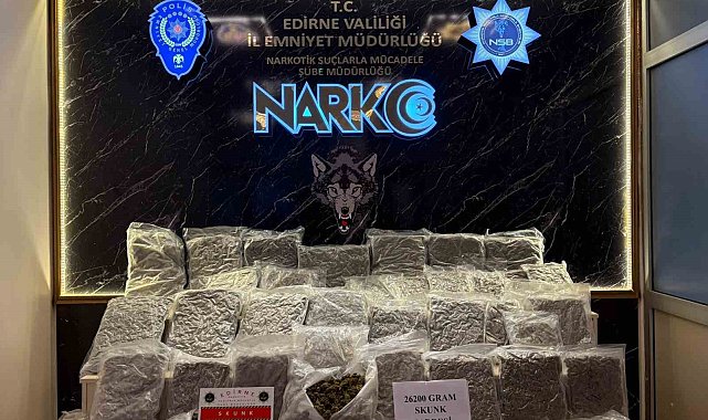 Kapıkule'de uyuşturucu operasyonu: 26 kilo skunk ele geçirildi