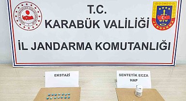 Karabük'te 22 adet sentetik hap ele geçirildi