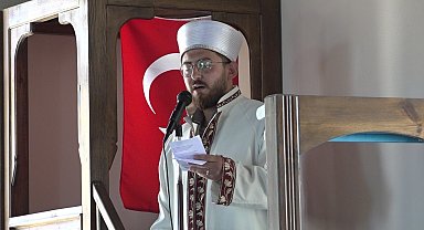 Karacaşehir Camii'nde Osman Gazi'nin ismi yeniden yankılandı