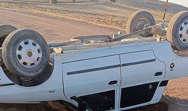 Karaman'da kontrolden çıkan pikap devrildi: 1 yaralı