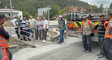 Karayollarına 'geçit' vermediler