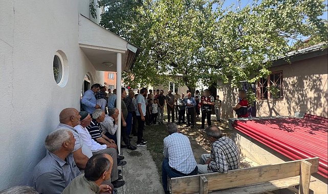 Kars jandarmadan siber farkındalık ve bilinçlendirme eğitimi
