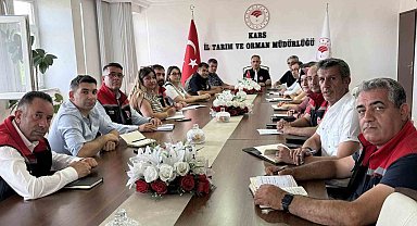 Kars'ta hayvan hastalıklarıyla mücadele toplantısı