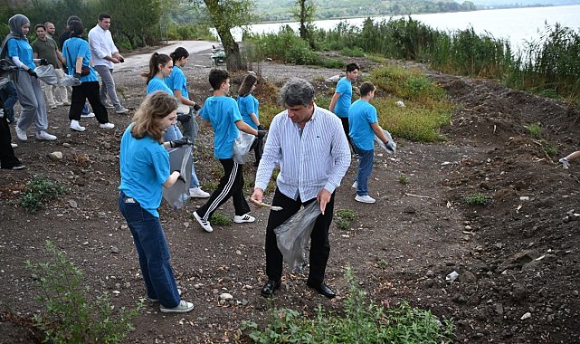 Kartepe'de gençler yaz kampında buluştu