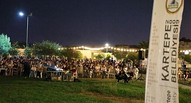 Kartepe'de yaz akşamları açık hava sinemasıyla renkleniyor