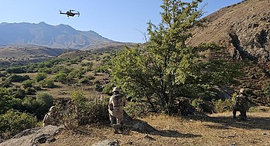 Kaybolan koyunları jandarma dronla buldu