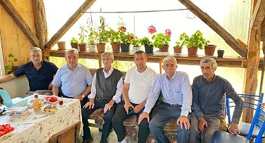 Kaymakam Öztürk'ten Muhtar Sedef'e geçmiş olsun ziyareti