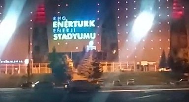 Kayseri'de drift atan kadın sürücüye 48 bin TL ceza yazıldı