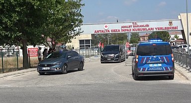 Kemal Kılıçdaroğlu, Muhittin Böcek'i ziyaret etti