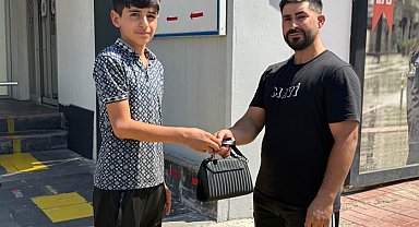 Kendisi küçük, yüreği büyük
