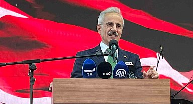Kırşehir'de Neşet Ertaş Anma Programı ve Bulgur Festivali'nde renkli görüntüler yaşandı