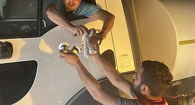 Kızılay'dan alevlerle mücadele eden ekiplere destek