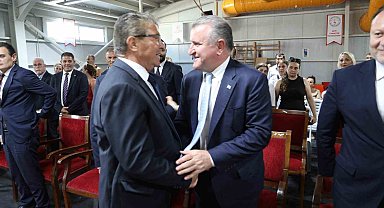 KKTC Başbakanı Üstel: "Evlatlarımız yalnızca KKTC adına değil, Türkiye Milli Takımı altında da mücadele etmekte"
