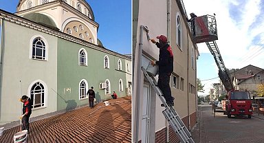 Kocaeli Büyükşehir'den 897 camide boya desteği