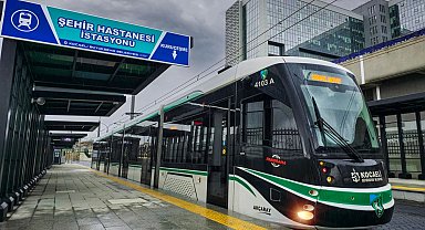 Kocaeli tramvay hattı Şehir Hastanesi'nde rekor kırdı