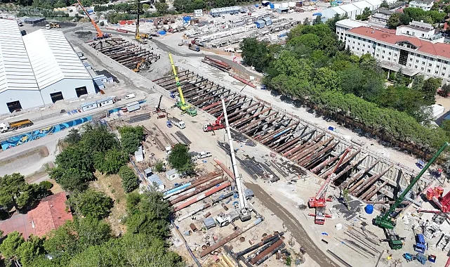 Kocaeli'nde metro tünelini açacak dev köstebekler geldi!