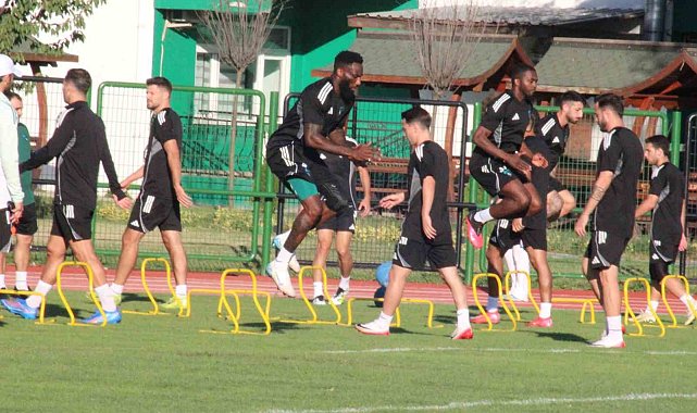 Kocaelispor, Kayserispor maçı öncesi taraftara açık antrenman