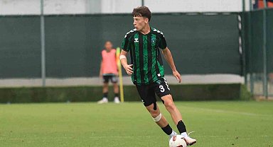 Kocaelispor önce profesyonel yaptı, sonra Manisa FK'ya kiraladı