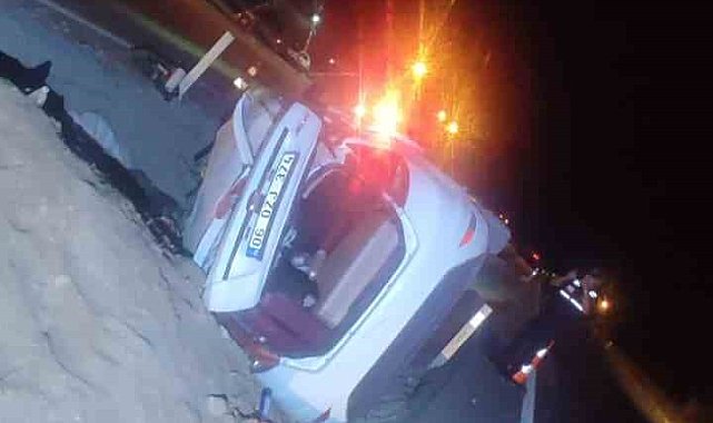 Kontrolden çıkan otomobil takla attı: 5 kişi yaralandı