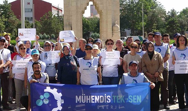 Konya'da Mühendis Tek-Sen Enerji Sendikası'ndan zam açıklaması