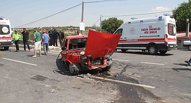 Konya'da otomobiller çarpıştı: 4 yaralı