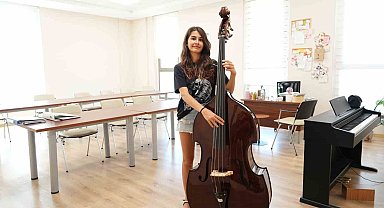 Konyaaltı'nda geleceğin sanatçıları yetişiyor