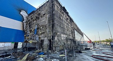 Koskoca fabrika küle döndü