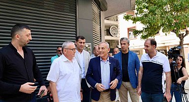 Küçükçekmece'de kentsel dönüşüm neticesinde 14 binanın yıkımına başlandı