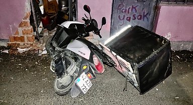 Kulu'da motosiklet duvara çarptı, sürücü yaralandı