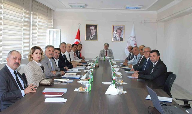 Kütahya'da 2025-2026 eğitim öğretim yılı hazırlıkları değerlendirildi